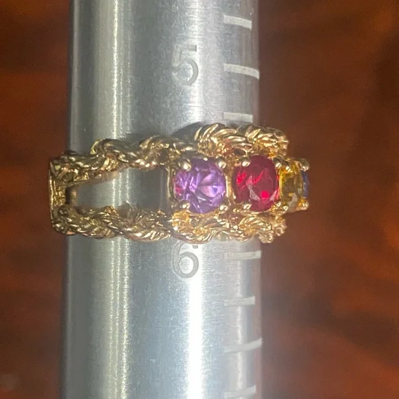 Beautiful 14k multi colored sapphire ring! Size 5 3/4 - Picture 6 of 7